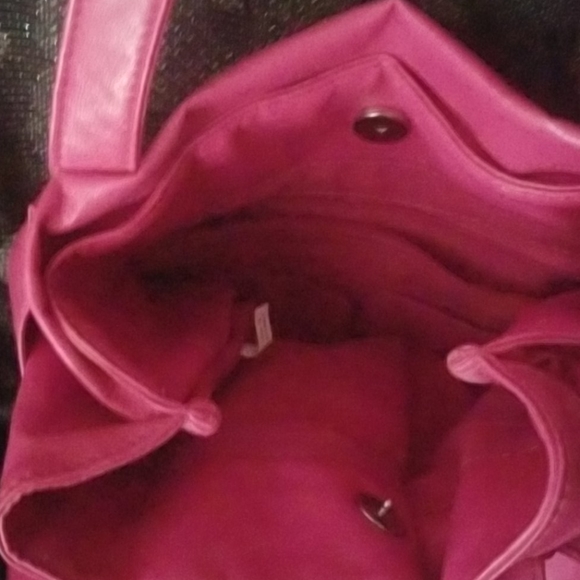 Pink purse - Picture 3 of 3
